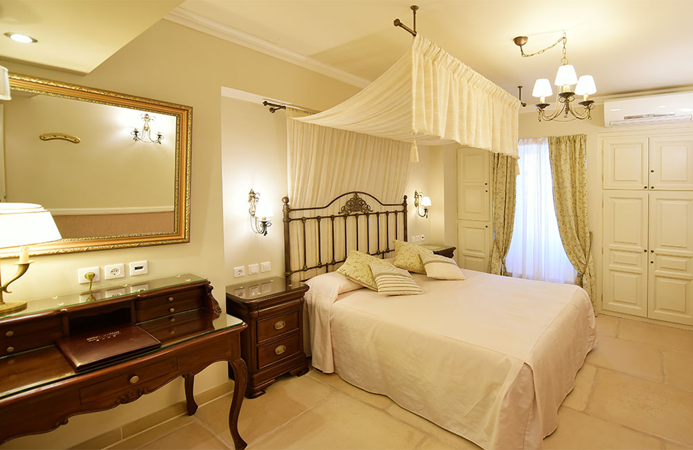 Image - Angelica Hotel