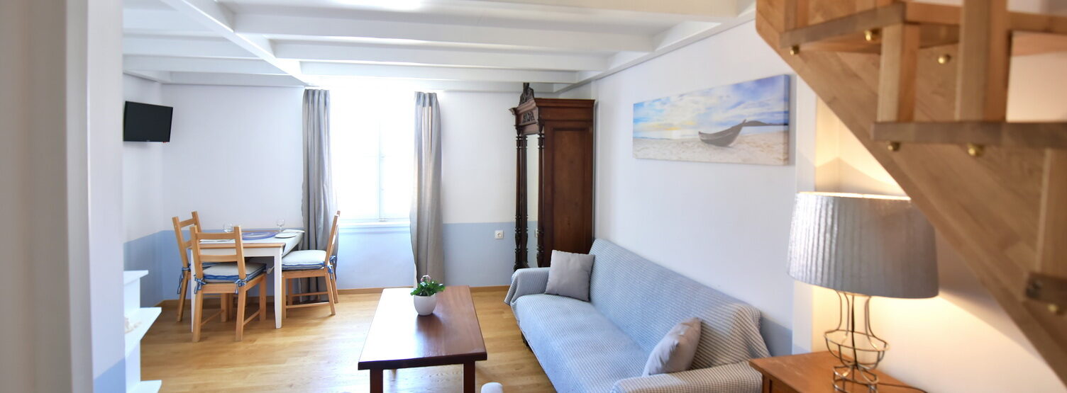 Image - Douskos Guest House