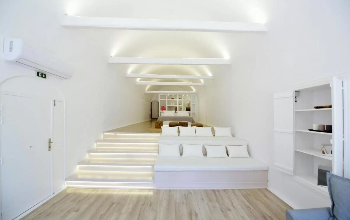 Image - Hydra hospitality port apartment