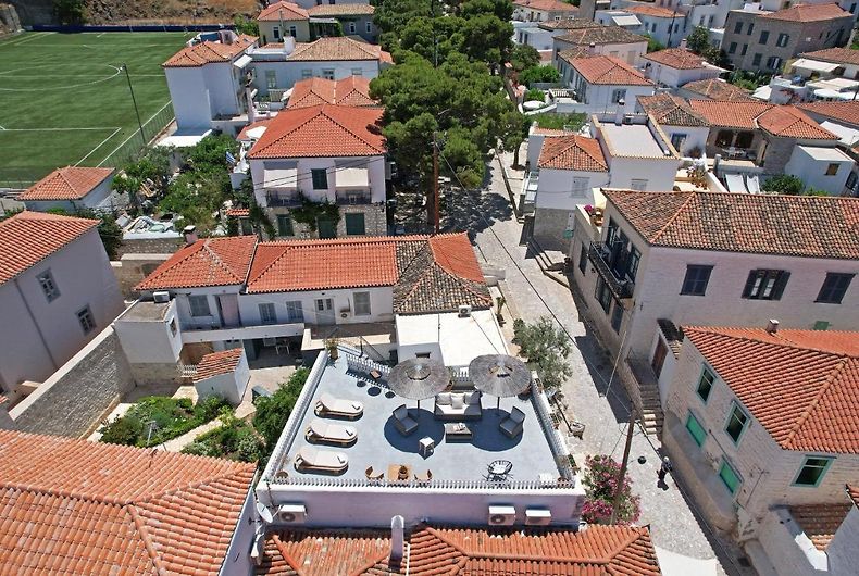 Image - Unique Luxury Suites